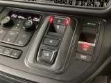 豊富に在庫を取り揃えています!軽自動車からミニバン、セダン、SUV、話題のハイブリッド車など続々入荷しております♪
