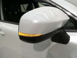 U-Carの販売だけでなく自動車保険、携帯電話の販売も行っております。