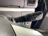 【オートライト(AUTO)】外の明るさをシステムが感知して、自動でヘッドライトが点灯します!ヘッドライトをつけ忘れを防ぐ便利機能です