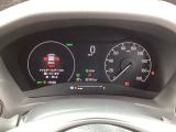 速度計周りもデザインがイイですよ!