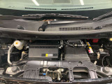 エンジンルームもクリーニング済みできれいですよ。日産の整備士がしっかりと丁寧に点検していますので安心してお乗りいただけます