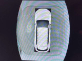 パノラミックビューモニター付き!見えない車の周りを確認することができす。