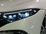 メルセデスが誇る、フルLEDのヘッドライトシステムを是非ともご体感くださいませ