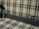 ◆ISOFIX◆シートベルトいらずでチャイルドシートと固定金具を連結するだけでがっちり固定できます。