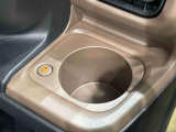 (前席/掘り込み式)ホットカップホルダー☆保温付で温活が車内でも実現♪600mlのペットボトルまで対応しておりスイッチ1つで温かい飲み物は保温を、冷たい飲み物は常温にしてくれます