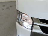 消費電力が少なく長寿命のLEDヘッドランプを装備しております。