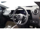 お気軽にお問い合わせください。Tel:075-325-0440 Mobile:070-2313-8676  中古車担当:時女まで