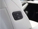 認定中古車では、厳しいHonda認定基準をクリアした厳選されたHonda認定中古車のみ、取り扱っております。「ご購入前の安心」「納車後の信頼」を車両と一緒に提供しております。