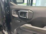 この度は、弊社中古車をご覧いただき誠にありがとうございます。たくさんのご連絡、お待ちしております。