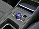 日本自動車査定協会の検査資格を取得した2名の検査員が当社すべての車両に品質証明書を発行しています。