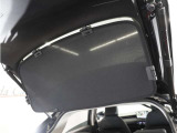 荷室を覆い保護してくれるカバーを装備!。プライバシー保護にも役立ちます。