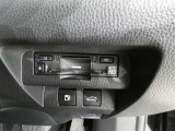 高速道路を賢く使うETC2.0装備です。高速道路とクルマが情報を連携して渋滞の迂回ルートや災害時の適切な誘導をしてくれたりします。