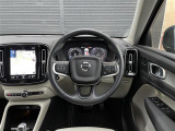 XC40 B4 AWD インスクリプション 4WD 4WD 本革シート