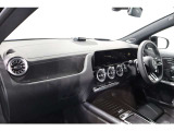 お気軽にお問い合わせください。Tel:075-325-0440 Mobile:070-2313-8676  中古車担当:時女まで
