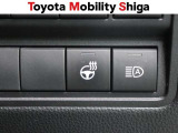ステアリングヒーターが装備されています。冬季に便利な装備です。