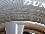 225/60R18 ★このクルマのタイヤサイズです。