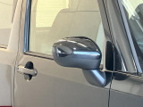 安全・安心な走行のために、納車前にダイハツのクルマを知り尽くしたエキスパートが基本性能に関わる機能や状態を徹底的に点検。消耗部品の交換など法定12ヶ月点検相当の点検・整備を実施しております。
