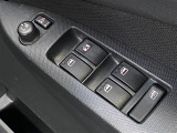 当店のお車をご覧いただきましてありがとうございます。お車についてのご質問やお見積りのご依頼、ご購入にあたってのご相談などは無料電話(0078-6002-312860)にお気軽にお問い合わせ下さい!