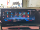 i-Drive 純正HDDナビゲーション Bluetooth接続でスマートフォンとリンクし音楽を楽しんだり、ハンズフリー通話ができます。Apple Car Playに対応。グーグルマップやアマゾンミュージックがご利用可能です。