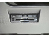 ETC車載器付きです。高速道路の料金所もスムーズに通過できます。