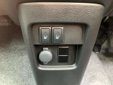 運転者に優しいスイッチ類の配置です。