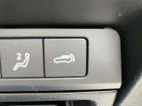 電動リフトゲートで開閉楽々。開閉の上限設定もできますので、低い立体駐車場などでも便利です。