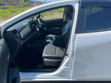 大事な人を乗せることが多い助手席です!安全運転を心がけましょう。