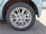 社外アルミホイール 155/65R14 新品夏タイヤをお付けしてのご納車にまります(^^♪