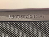 ●harman/kardonサウンドシステム:オーディオ専門メーカーが手掛けるプレミアムスピーカーを装備。多数のスピーカーから、音の粒立ちまで分かる高品質な音楽をお楽しみいただけます。
