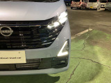 LEDヘッドライト仕様で夜間時の走行も明るく見やすいです