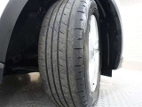 タイヤサイズは215/60R17となっております♪