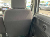 運転席シート裏面