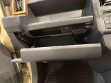 納車前にはプロのメカニックが点検、整備を行いますので安心してお乗り頂けます!!