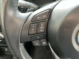 運転中、前方から目線をそらすことなくオーディオ等の操作が可能な便利機能もついています!!