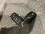 ご覧いただきありがとうございます!安心保証付きの展示車を多数揃えておりますのでお気軽にお尋ねください。