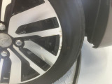 ホイールにキズあります。