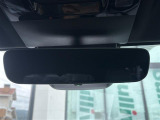 【バックミラー】『バックミラー周辺』の画像になります。写真の内容に関してご不明点、ご質問等がございましたらお気軽にガリバー店舗までお問い合わせください。