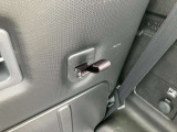 荷室からもシートスライドできますよ☆