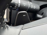 【パドルシフト】マニュアル車のような運転を楽しむことが出来るパドルシフトが搭載されています。