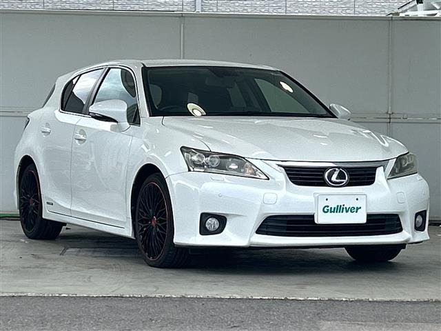 CT 200h バージョン C 4WD 修復歴無し