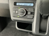 【オートエアコン】AUTOボタンを押してお好みの温度を設定!快適な室温でドライブをお楽しみいただけます♪