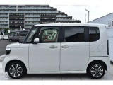 シートヒーター装備付き車!!座席に埋め込まれた電熱線によりシートを暖めることが出来る装備で、温められたシートは、寒い冬には最適です!!