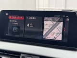 タッチパネルナビとなります。スマホのように使用できます。