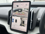 360℃カメラで狭い駐車場なども安心して駐車できます。
