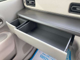 自社整備工場を完備!ご購入後のアフターメンテナンスもロイヤルに全てお任せください!