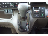 CVT車セレクトレバー