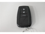 スマートキー!両手に荷物を抱えているときでも、ドアの施錠・解錠が楽々です♪