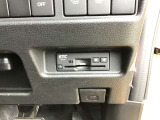 ETCが装着されています。再セットアップ後高速道路の料金所をノンストップで通過できて大変便利です。