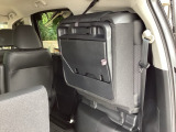 アイデア次第でいろいろな使い方ができる広くて使い勝手のいい荷室。