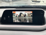停車時にテレビを視聴可能。お子様連れのご旅行や休憩時間に便利です。移動時間も快適に過ごせます。